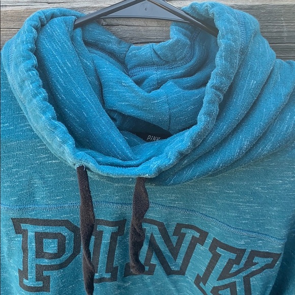 Victoria secret pink sweater size small in blue - Picture 4 of 6